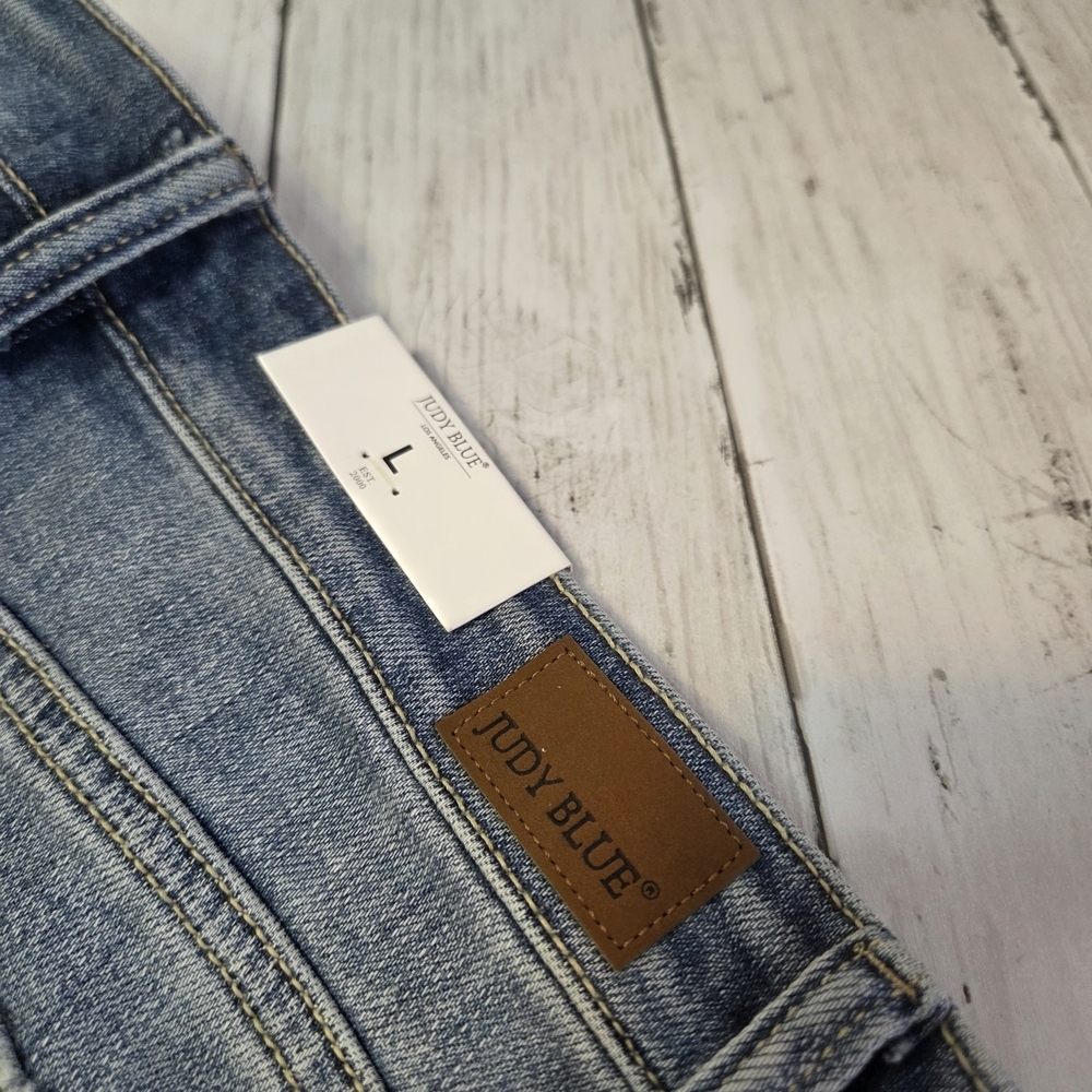 Judy Blue High Waist Denim Shorts - Picture 4 of 10